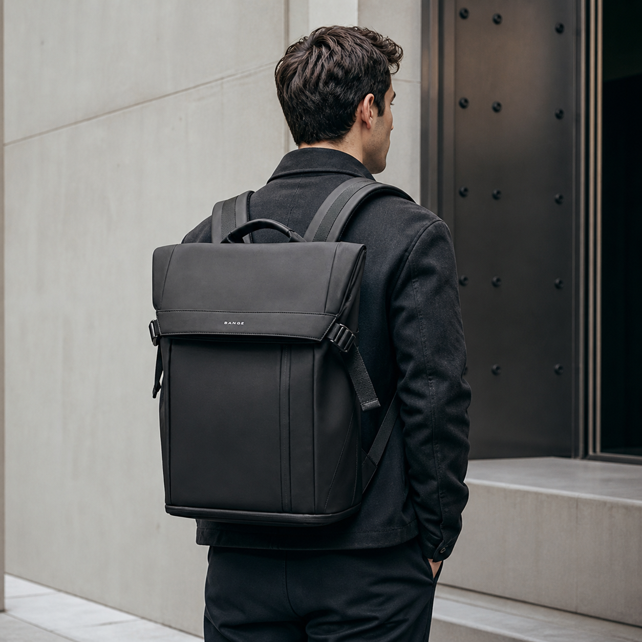 Shield – Sac à dos Anti-vol & Bouclier Imperméable