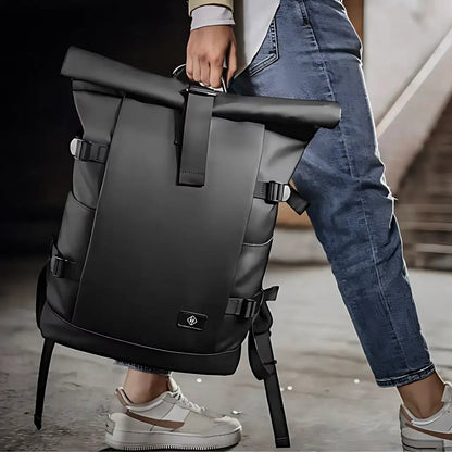 Kaïro – Sac à Dos Ordinateur 17” Imperméable et extensible
